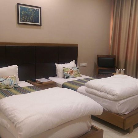 The Premier Hotel Kota  Extérieur photo